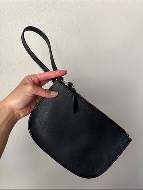 Lo & Sons Waverley 2 Convertible Crossbody Bag - Black Saffiano Leather